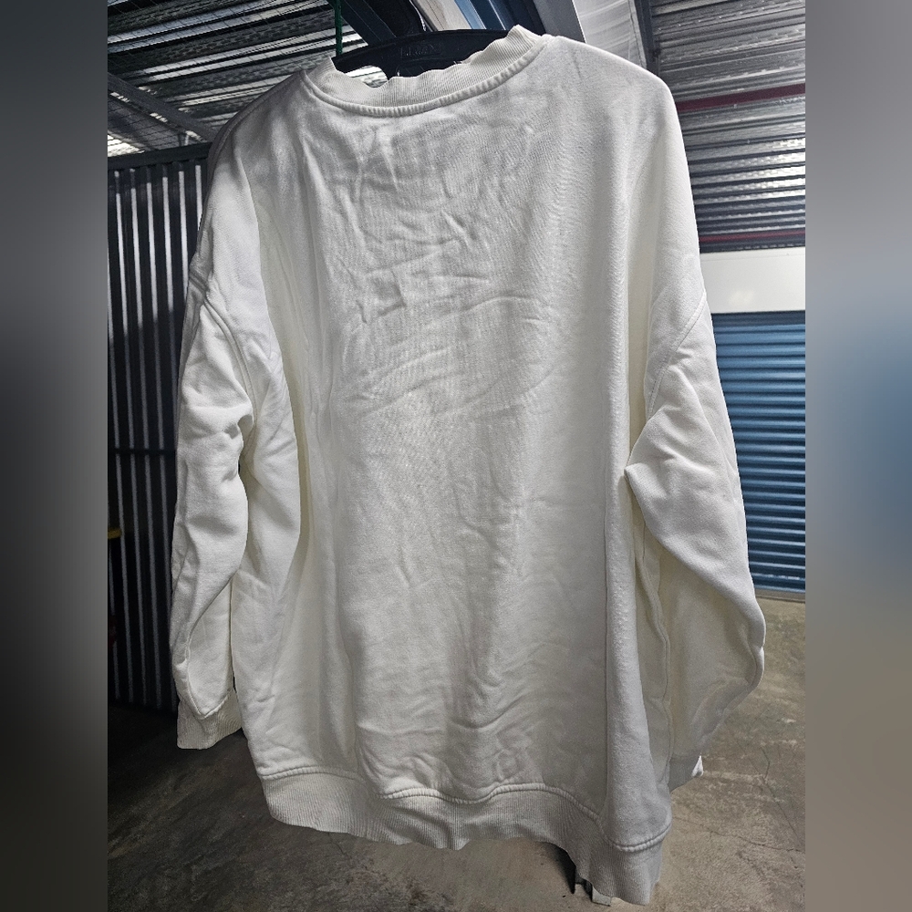 H&M White Formula 1 Racing Sweatshirt - Picture 5 of 5